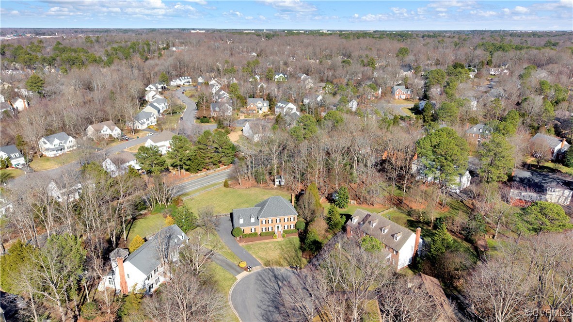 Henrico, Virginia 23233, United States, 5 Bedrooms Bedrooms, ,4 BathroomsBathrooms,Residential,Pending,14572