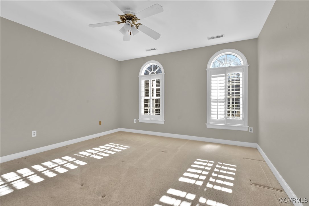 Henrico, Virginia 23233, United States, 5 Bedrooms Bedrooms, ,4 BathroomsBathrooms,Residential,Pending,14572