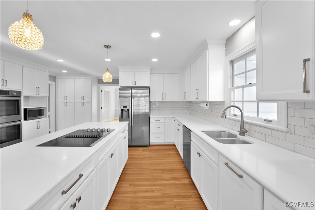 Henrico, Virginia 23233, United States, 5 Bedrooms Bedrooms, ,4 BathroomsBathrooms,Residential,Pending,14572