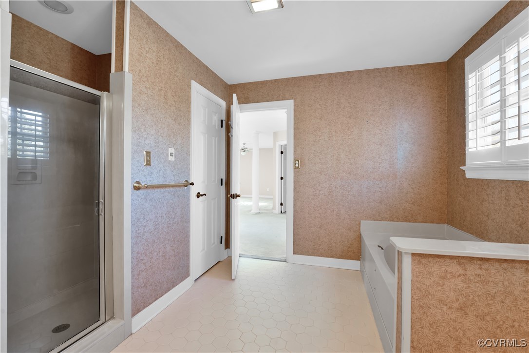 Henrico, Virginia 23233, United States, 5 Bedrooms Bedrooms, ,4 BathroomsBathrooms,Residential,Pending,14572