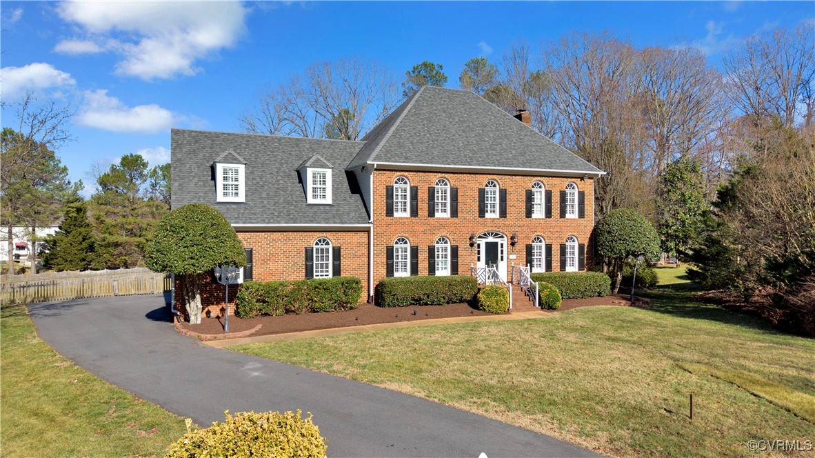 Henrico, Virginia 23233, United States, 5 Bedrooms Bedrooms, ,4 BathroomsBathrooms,Residential,Pending,14572