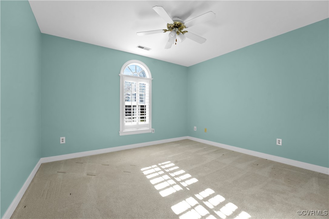 Henrico, Virginia 23233, United States, 5 Bedrooms Bedrooms, ,4 BathroomsBathrooms,Residential,Pending,14572