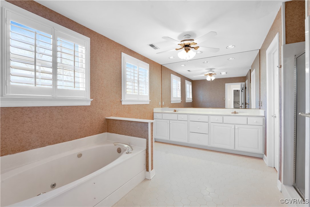 Henrico, Virginia 23233, United States, 5 Bedrooms Bedrooms, ,4 BathroomsBathrooms,Residential,Pending,14572