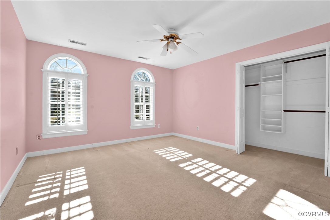 Henrico, Virginia 23233, United States, 5 Bedrooms Bedrooms, ,4 BathroomsBathrooms,Residential,Pending,14572