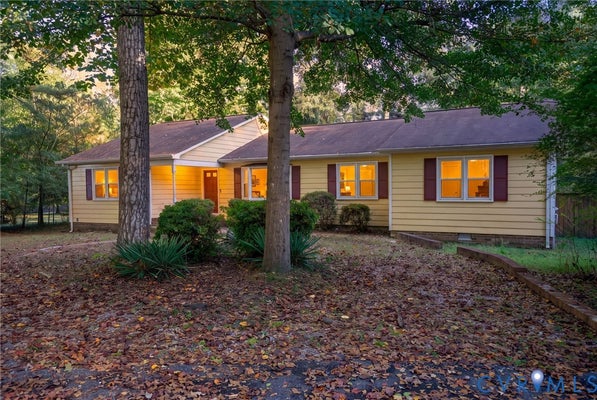 4003 SOMERLANE CIR, CHESTER, VA 23831 - Image eadc22ff476fa3a3e1e793b8e9b40950/457287111