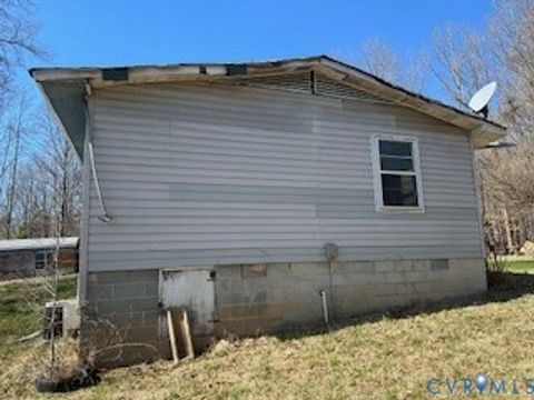 Tiny photo for 211 Morning Glory Lane, Bremo Bluff, VA 23022 (MLS # 2608154)