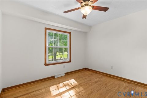 Tiny photo for 2829 Winningham Road, Crewe, VA 23930 (MLS # 2616794)