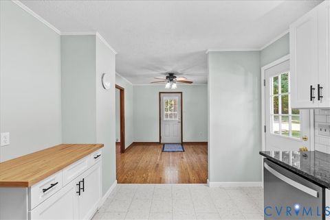 Tiny photo for 2829 Winningham Road, Crewe, VA 23930 (MLS # 2616794)
