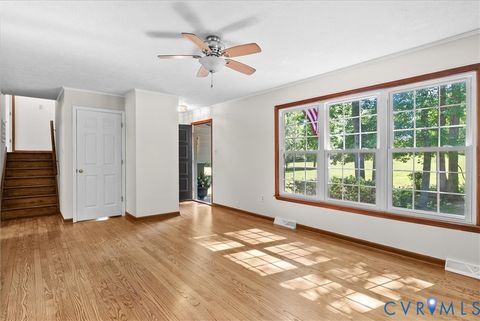 Tiny photo for 2829 Winningham Road, Crewe, VA 23930 (MLS # 2616794)