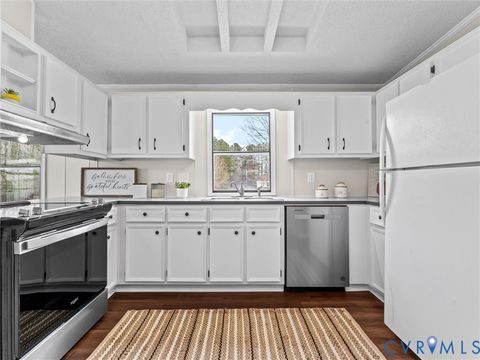 Tiny photo for 11721 Bevils Bridge Road, Amelia, VA 23002 (MLS # 2533139)