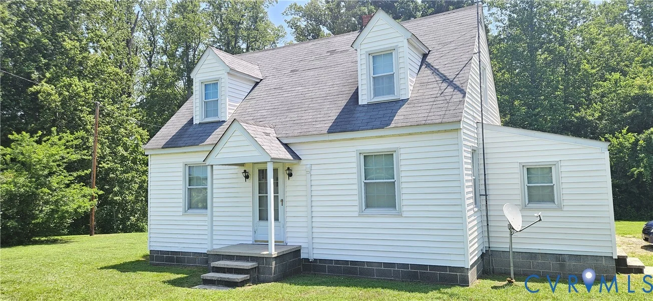 1889 Richmond Highway, Tappahannock, VA, 22560