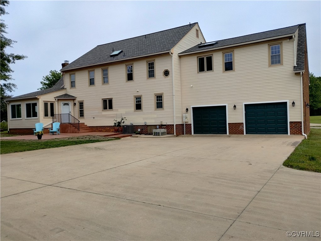 3249 Maidens Road
