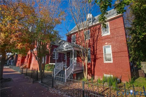 Photo of 2608 E Marshall ST, Richmond, VA 23223 (MLS # 2613793)