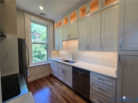 Tiny photo for 1 N Harvie Street #B, Richmond, VA 23220 (MLS # 2616150)