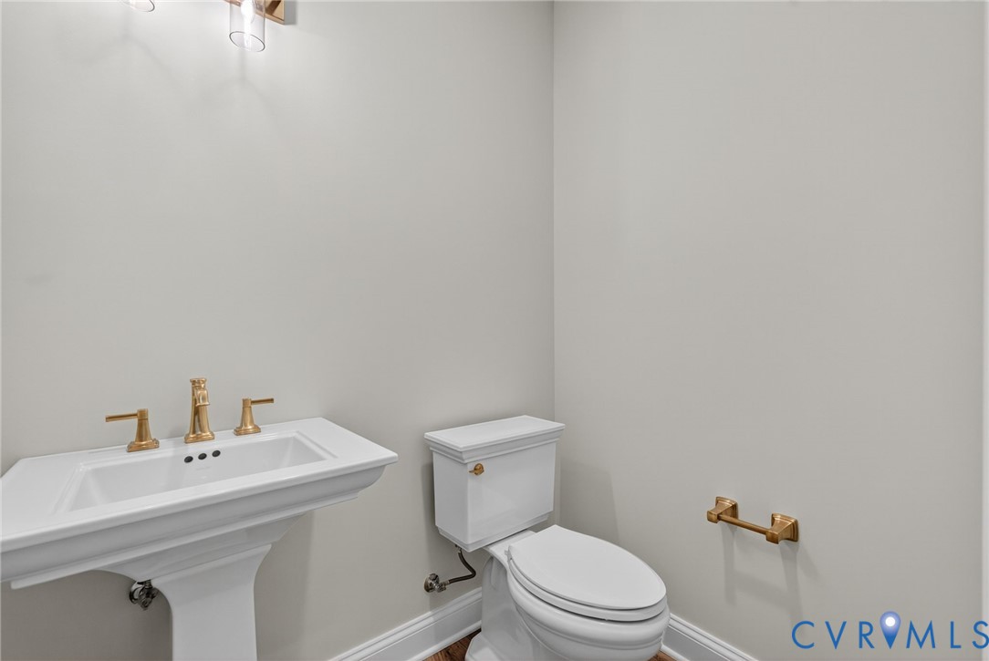 15248 Johns Trace Circle