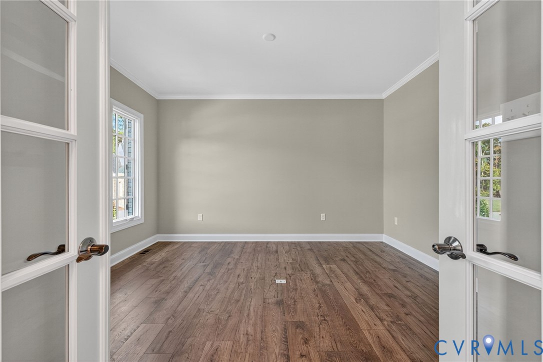 15248 Johns Trace Circle