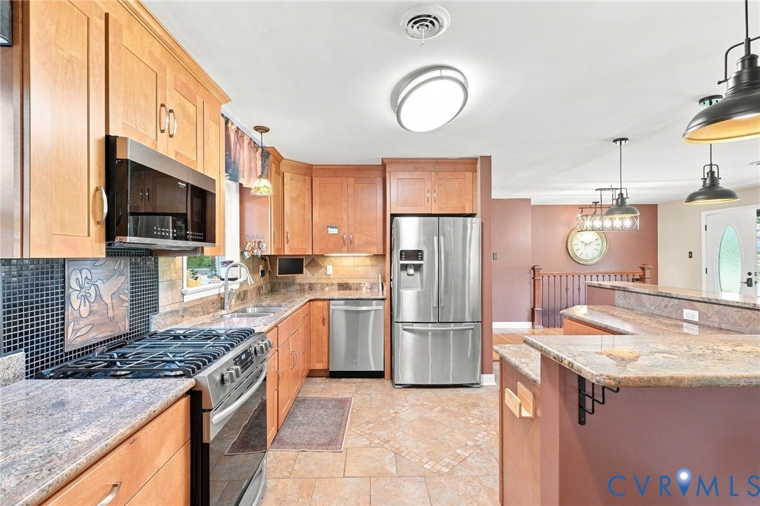 5807 Stanbrook Drive