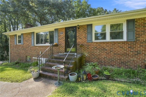 Tiny photo for 5807 Stanbrook Drive, Richmond, VA 23234 (MLS # 2624495)