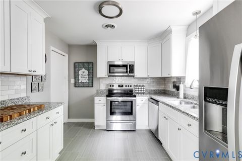 Photo of 2000 Woodmont Drive, Chesterfield, VA 23235 (MLS # 2618996)