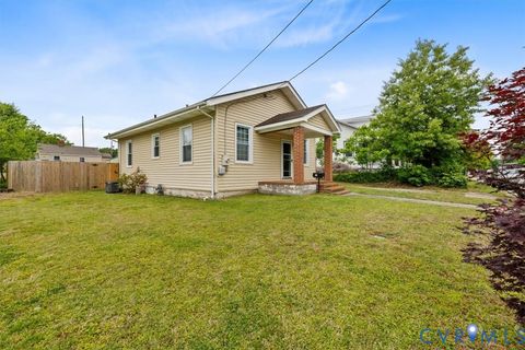 Tiny photo for 221 Piedmont Avenue, Colonial Heights, VA 23834 (MLS # 2611387)
