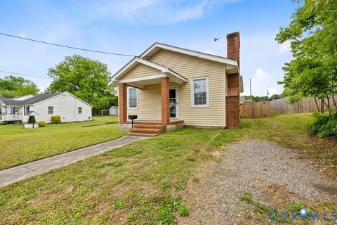 Tiny photo for 221 Piedmont Avenue, Colonial Heights, VA 23834 (MLS # 2611387)