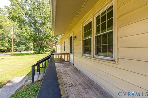 Tiny photo for 711 Luke Street, Blackstone, VA 23824 (MLS # 2620868)