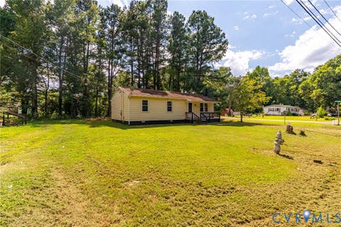 Tiny photo for 711 Luke Street, Blackstone, VA 23824 (MLS # 2620868)