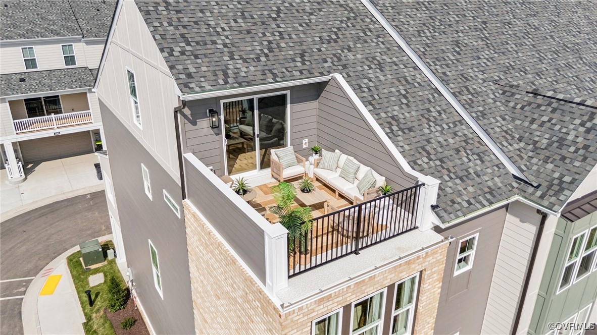 12030 Flowering Lavender Loop