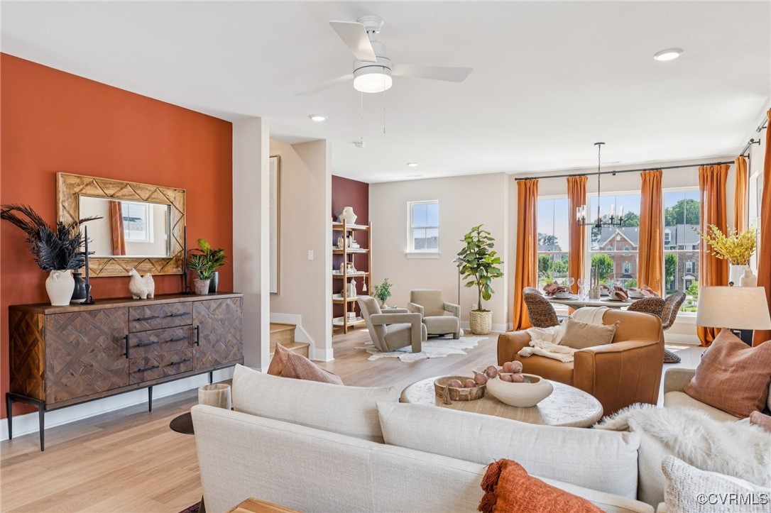 12030 Flowering Lavender Loop