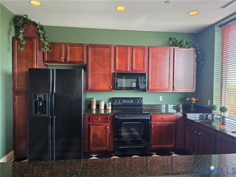 Tiny photo for 1101 Haxall Point #815, Richmond, VA 23219 (MLS # 2618018)
