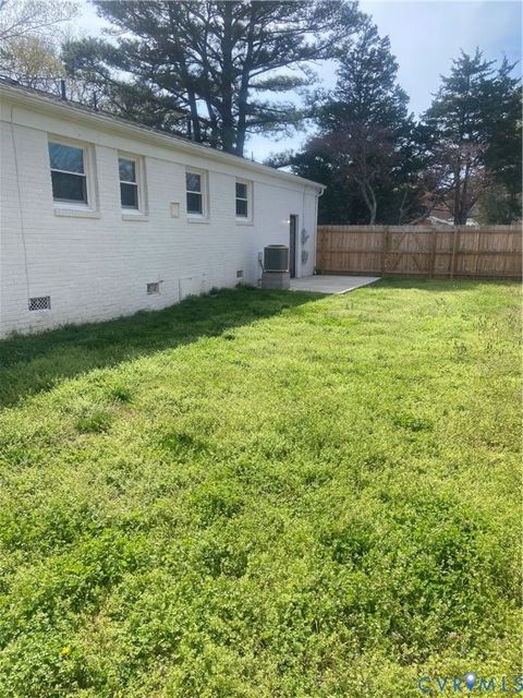 Tiny photo for 335 De Laura Drive, Newport News, VA 23608 (MLS # 2607067)