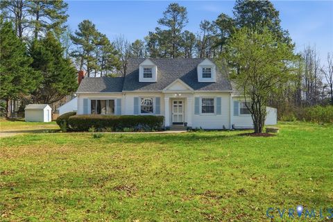 Photo of 11014 Cedar Lane, Glen Allen, VA 23059 (MLS # 2607934)