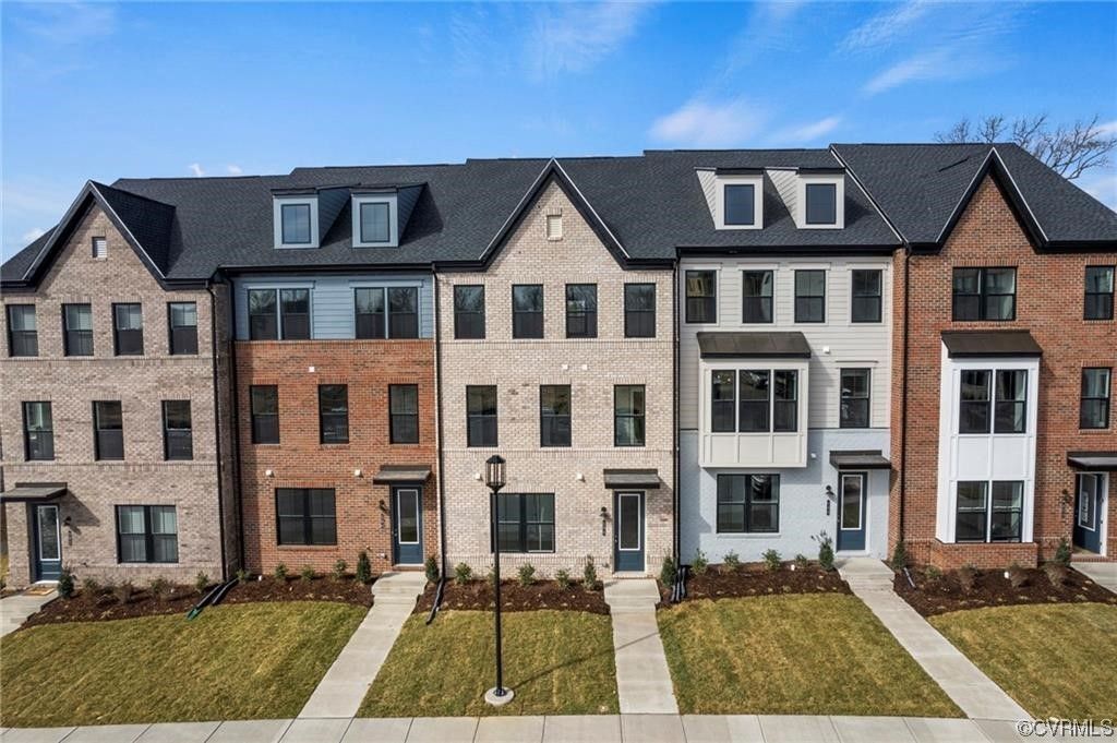 Photo for 598 Hazel Drive, Glen Allen, VA 23233 (MLS # 2323320)