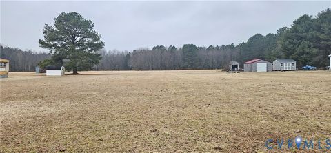 Photo of 47-33 Fairfield Road, Dunnsville, VA 22454 (MLS # 2604056)