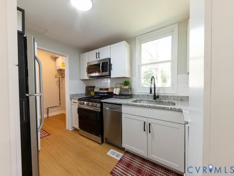 Tiny photo for 2201 Richmond Street, Hopewell, VA 23860 (MLS # 2627709)