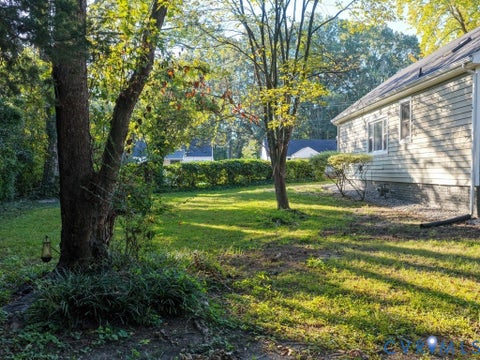 Tiny photo for 2201 Richmond Street, Hopewell, VA 23860 (MLS # 2627709)