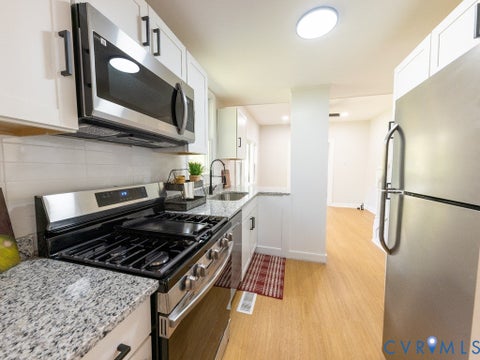 Tiny photo for 2201 Richmond Street, Hopewell, VA 23860 (MLS # 2627709)