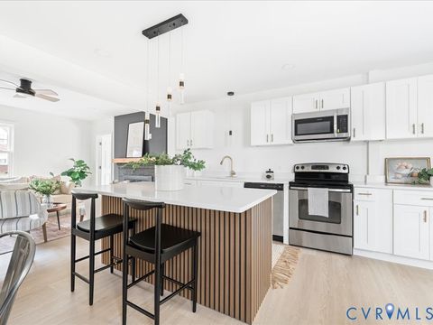 Tiny photo for 807 Hamilton Avenue, Colonial Heights, VA 23834 (MLS # 2602808)