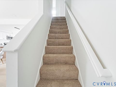 Tiny photo for 807 Hamilton Avenue, Colonial Heights, VA 23834 (MLS # 2602808)