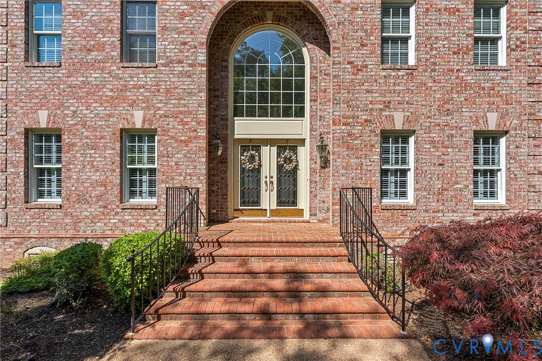 5213 Clipper Cove Road