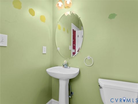 Tiny photo for 302 Myrtle Street #D, Ashland, VA 23005 (MLS # 2605626)