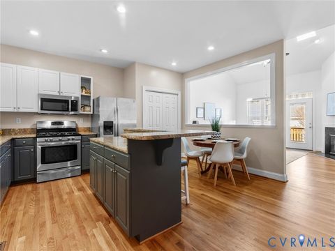 Tiny photo for 302 Myrtle Street #D, Ashland, VA 23005 (MLS # 2605626)