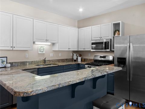 Tiny photo for 302 Myrtle Street #D, Ashland, VA 23005 (MLS # 2605626)