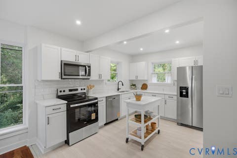 Photo of 1724 Chadwick Drive, Richmond, VA 23229 (MLS # 2622859)