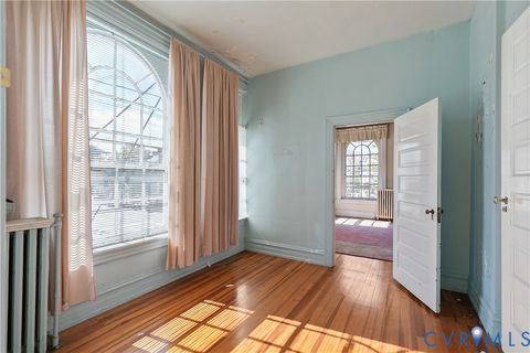 Tiny photo for 2500 E Marshall Street, Richmond, VA 23223 (MLS # 2529231)