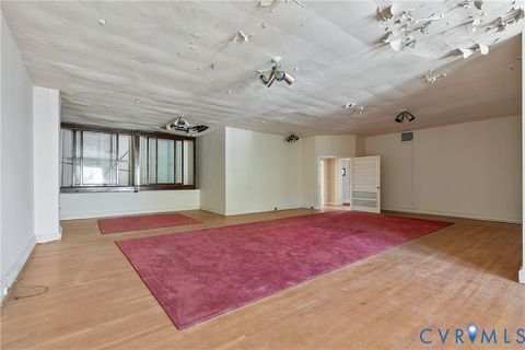 Tiny photo for 2500 E Marshall Street, Richmond, VA 23223 (MLS # 2529231)