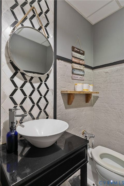 Tiny photo for 1506 Staples Mill Road, Richmond, VA 23230 (MLS # 2601380)