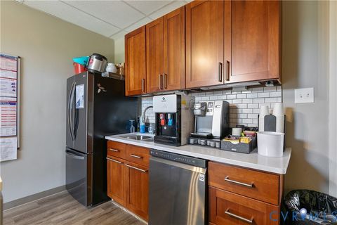 Tiny photo for 1506 Staples Mill Road, Richmond, VA 23230 (MLS # 2601380)