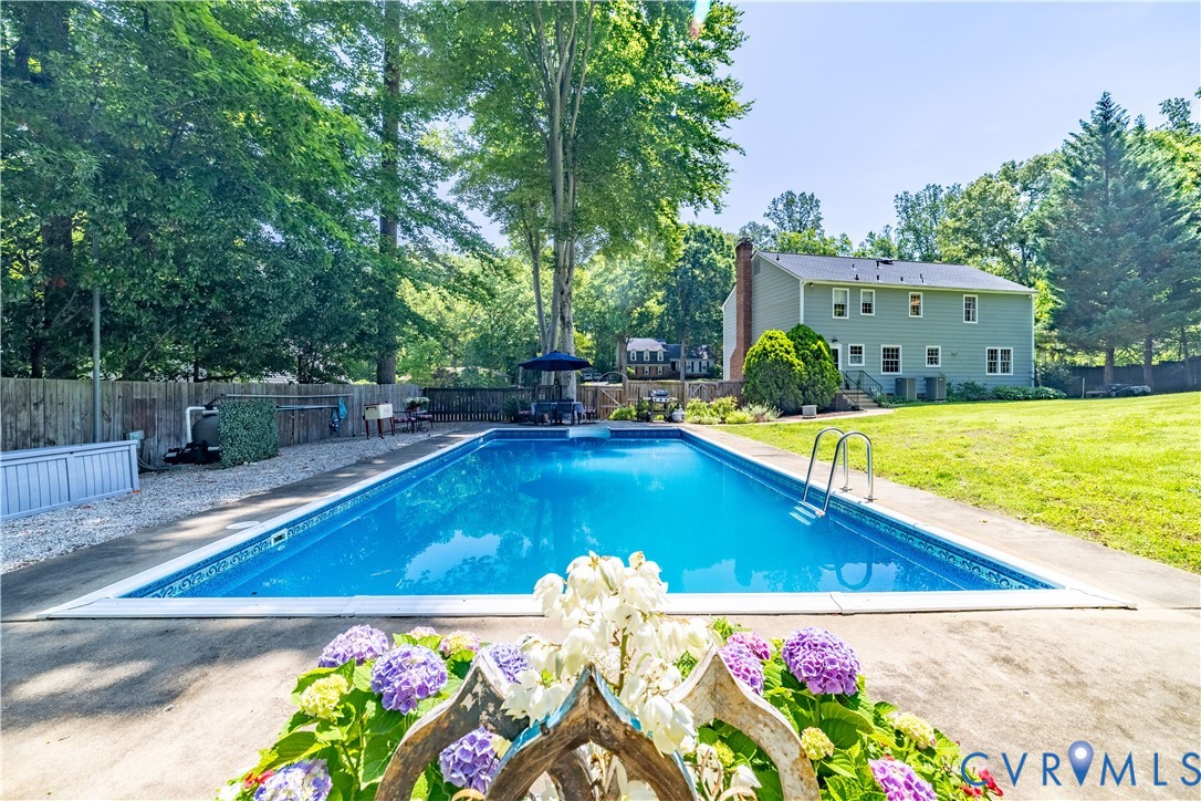113 Holly Drive