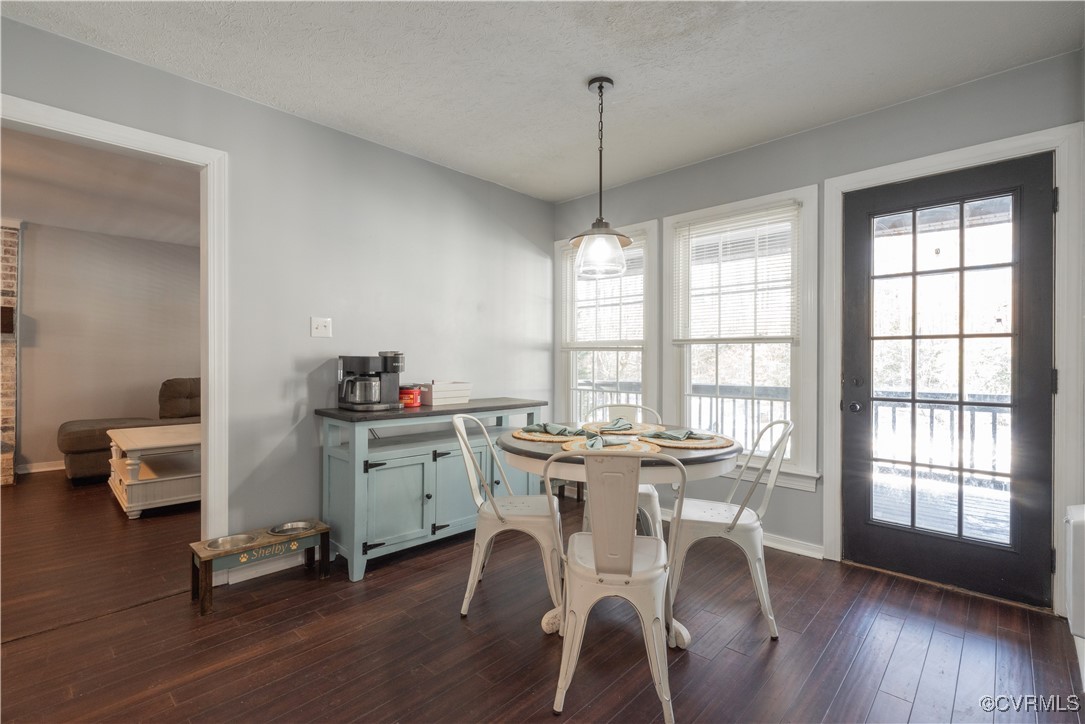 New Kent, Virginia 23124, United States, 4 Bedrooms Bedrooms, ,3 BathroomsBathrooms,Residential,Pending,15375